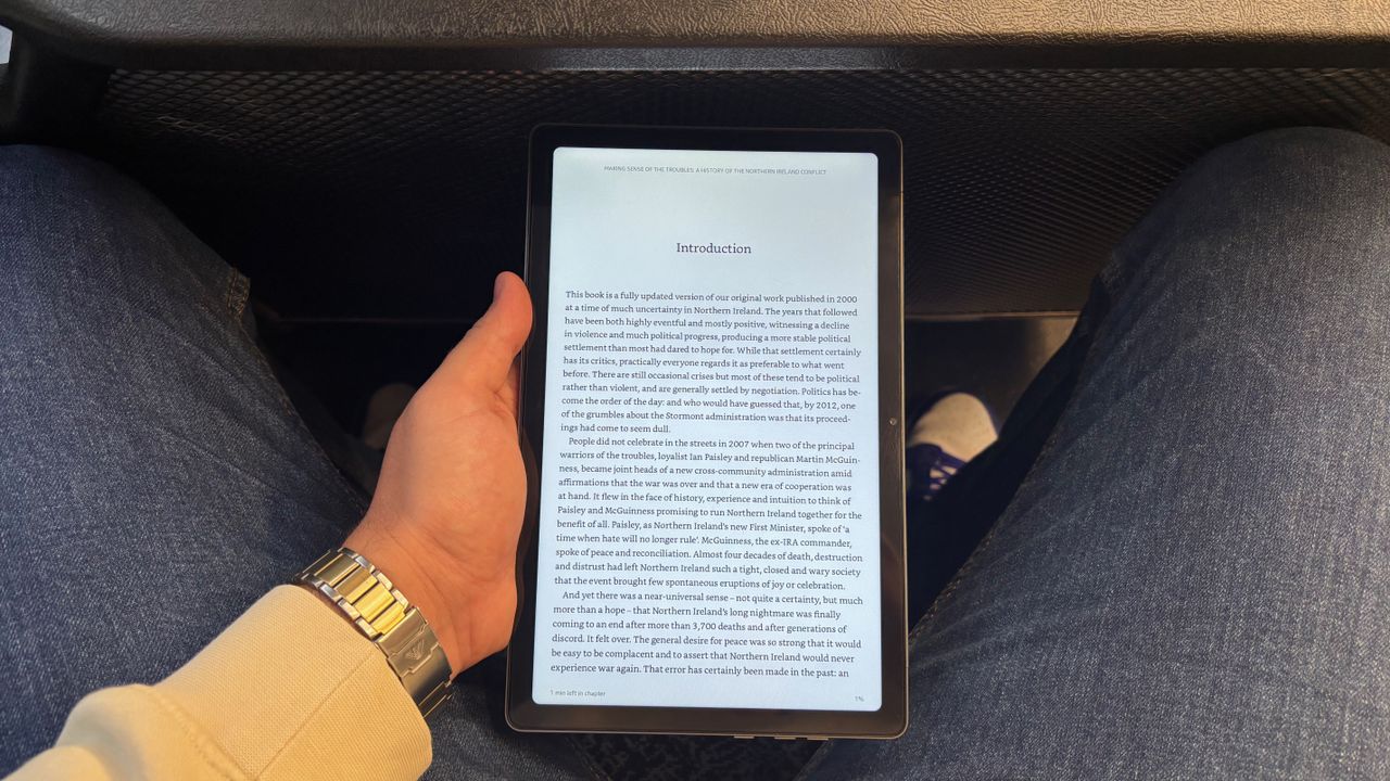Kogan Explore Tab 2 Pro tablet review images