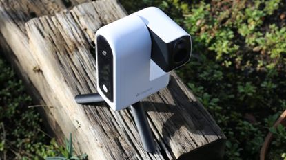 ZWO SeeStar S30 Pro outside on a wooden surface