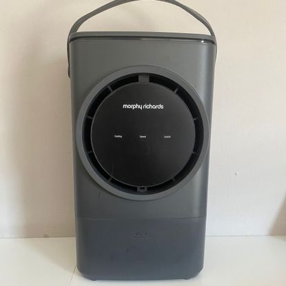 Front view of the Morphy Richards Flexifreeze 1L Air Cooler