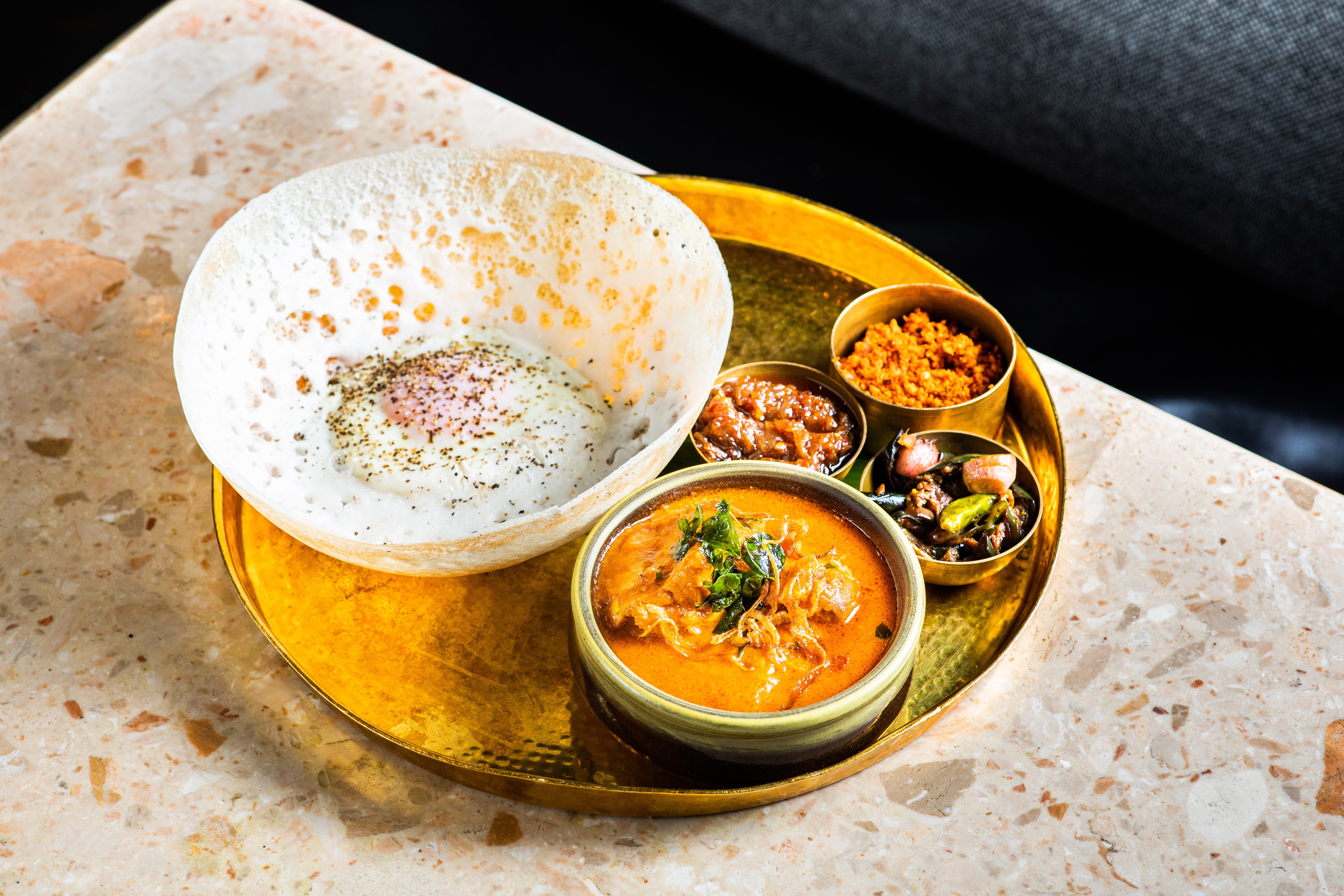 Sri Lankan-style egg hopper