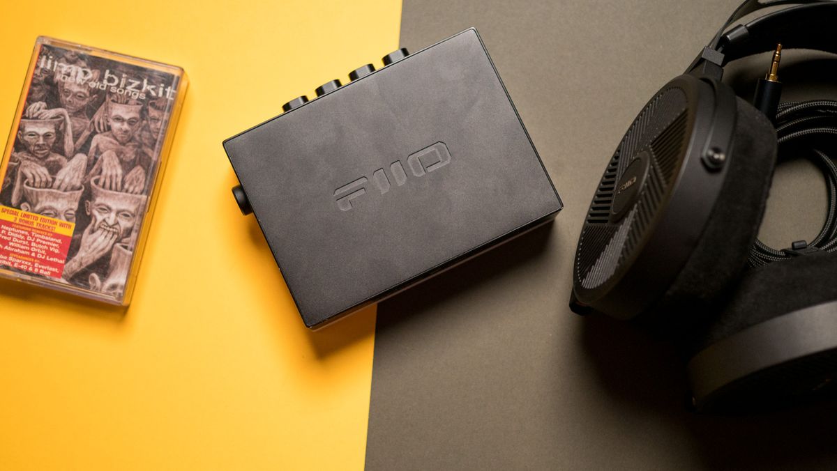 Back of the Fiio CP13 cassette player