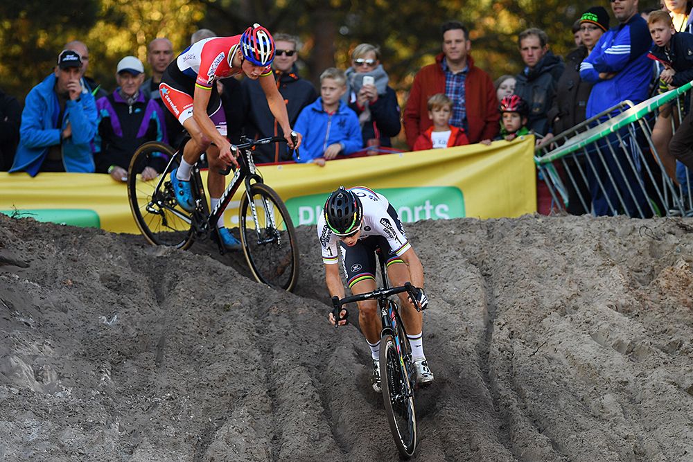 Mathieu van der Poel (Ned) Beobank-Corendon and Wout Van Aert (Bel) Crelan-Vastgoedservice