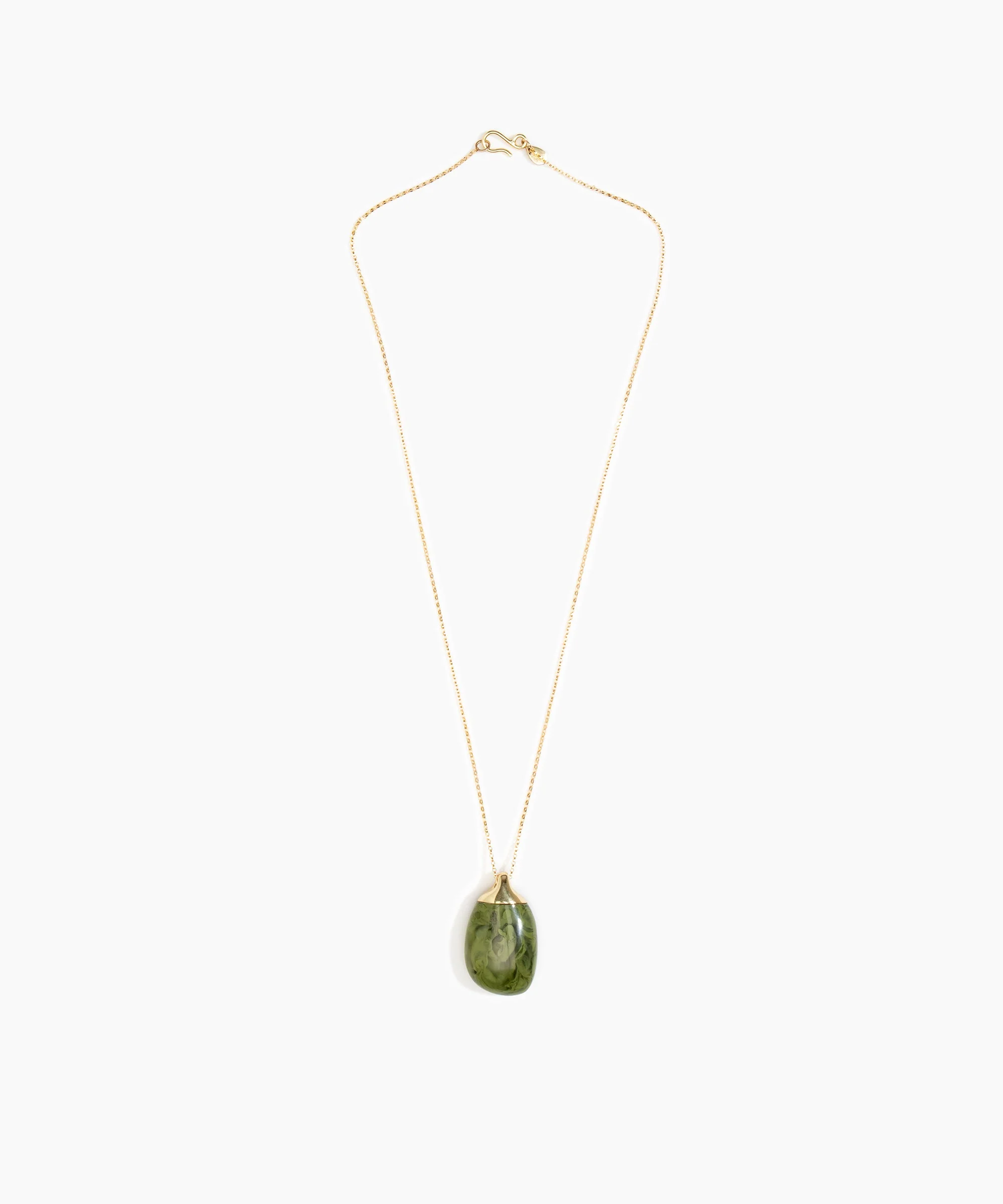 A Dinosaur Designs stone pendant necklace.