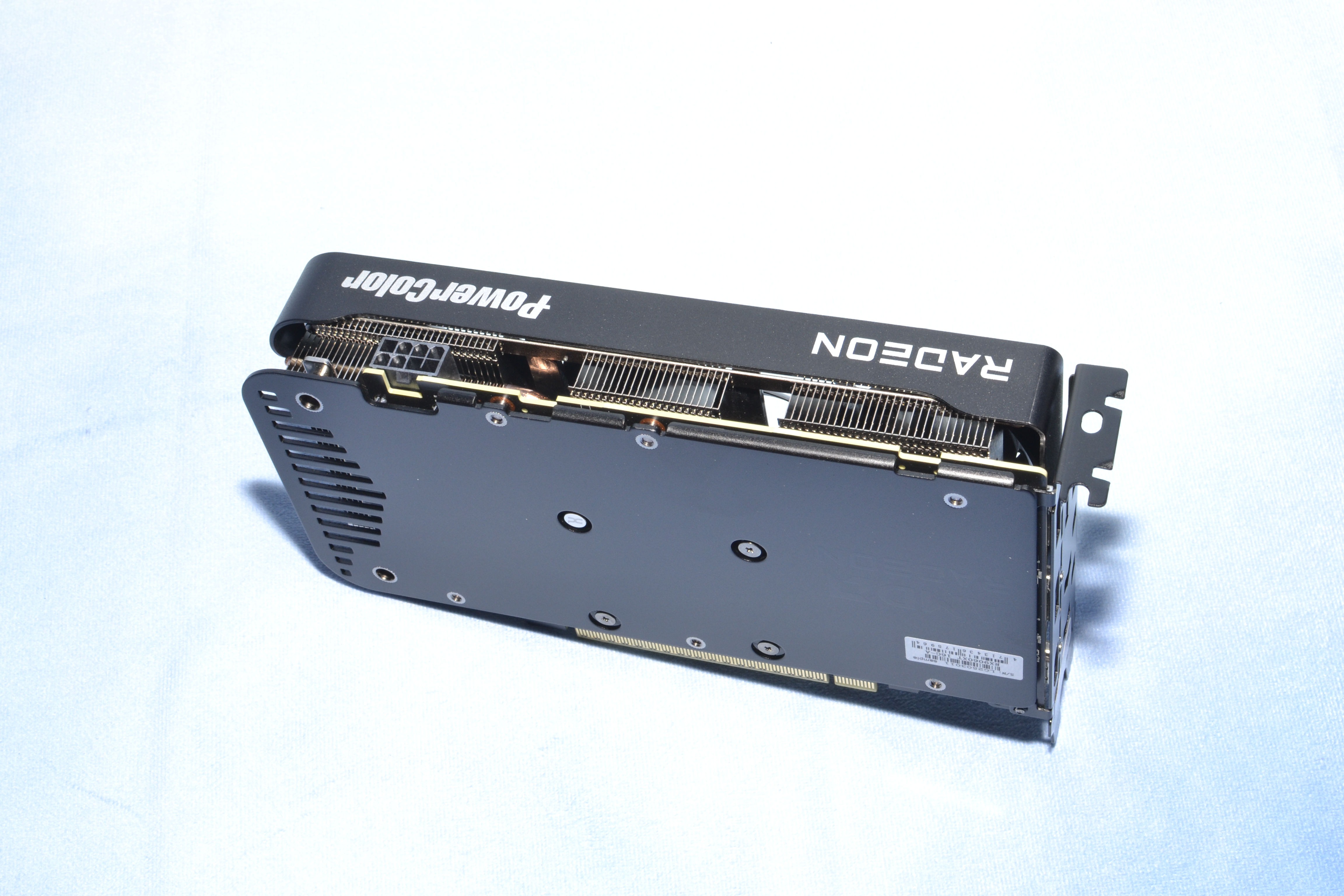 AMD Radeon RX 9060 XT 16GB