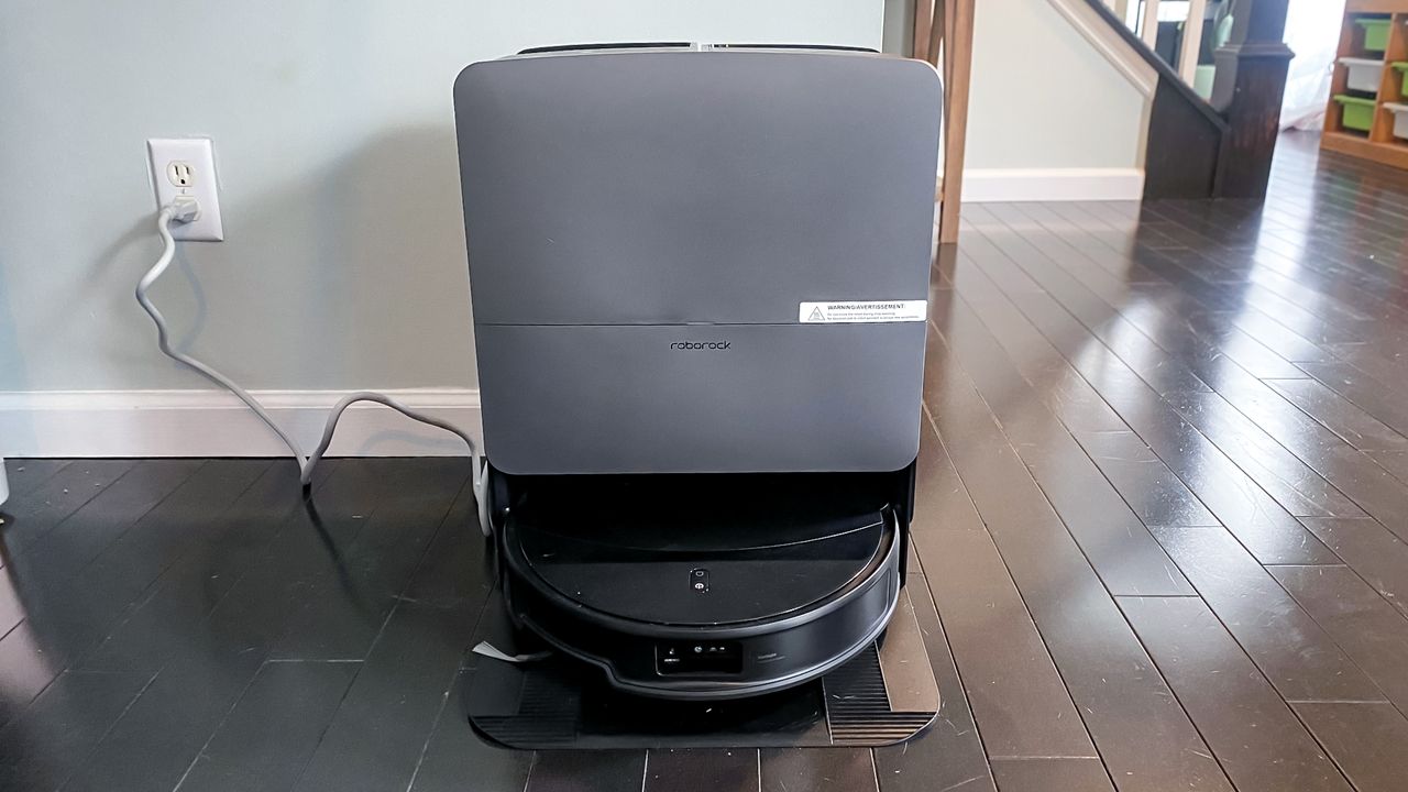 Roborock Saros 20 robot vacuum in an apartment