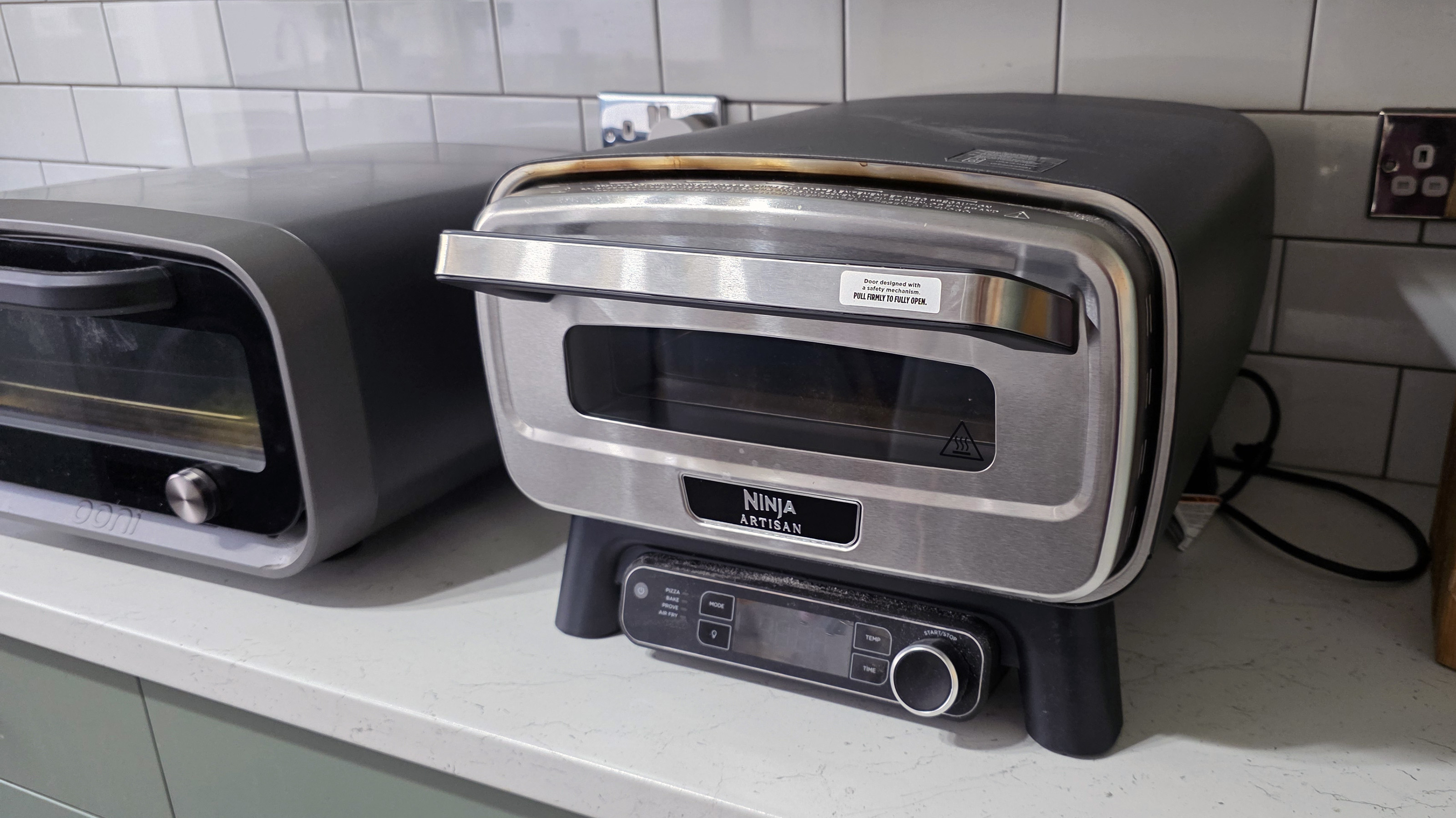 Ooni Volt vs Ninja Artisan pizza oven