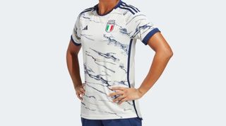 Italy Women's World Cup 2023 away shirt