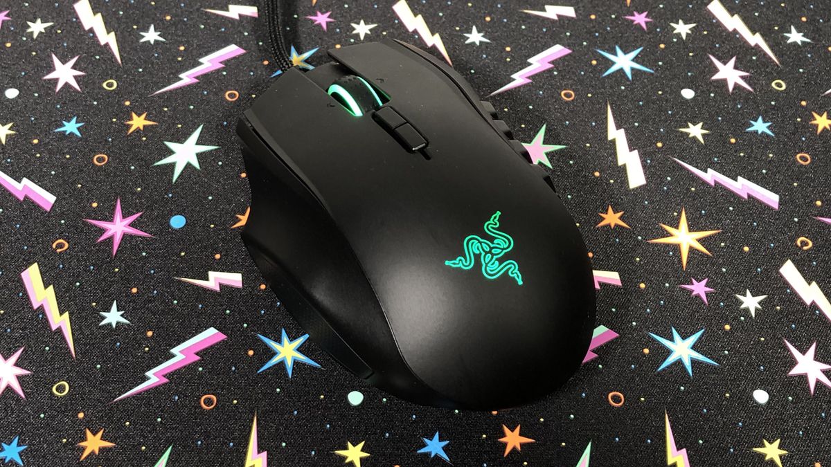 Razer Naga: Left-Handed Edition review | Laptop Mag