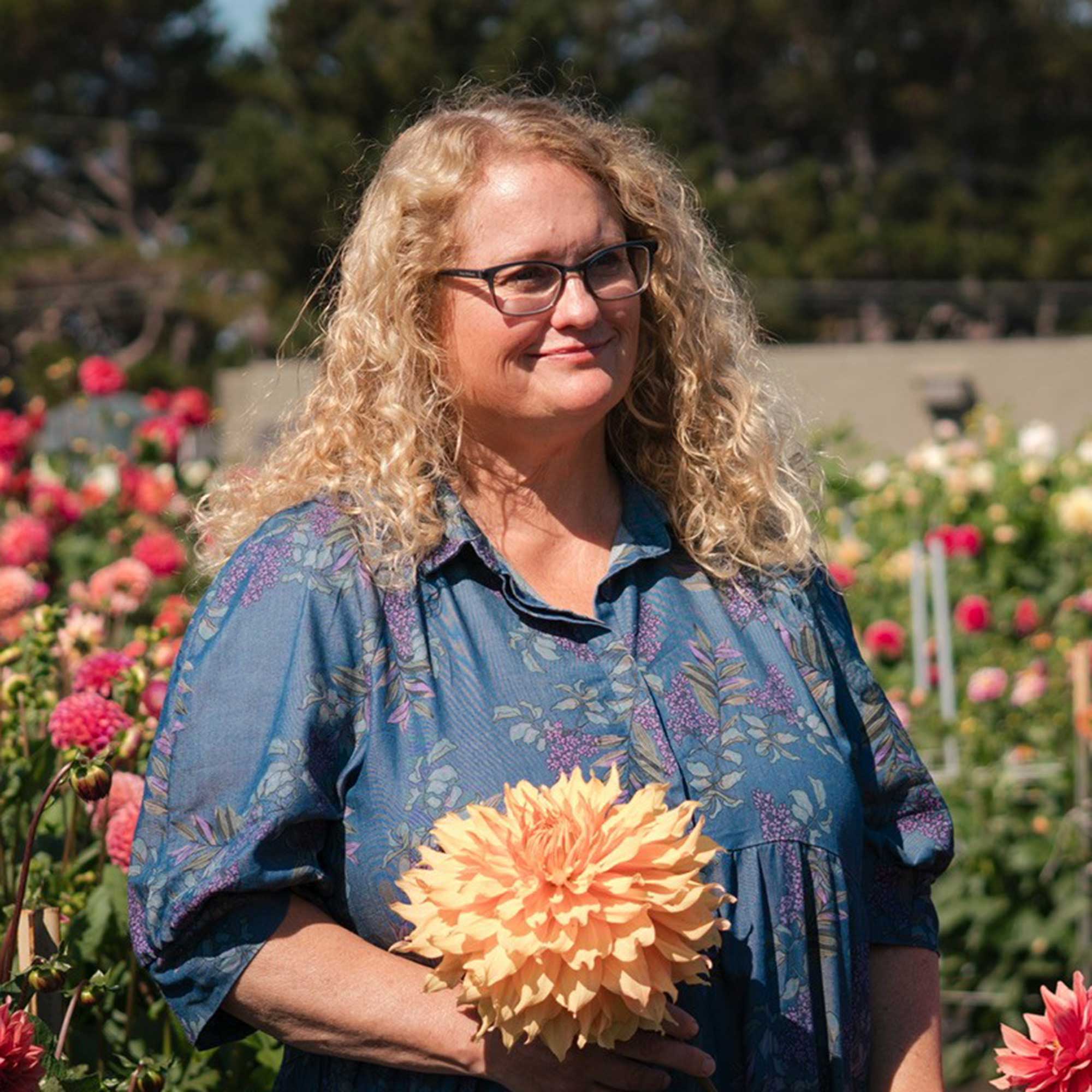 Shelly Deaton headshot