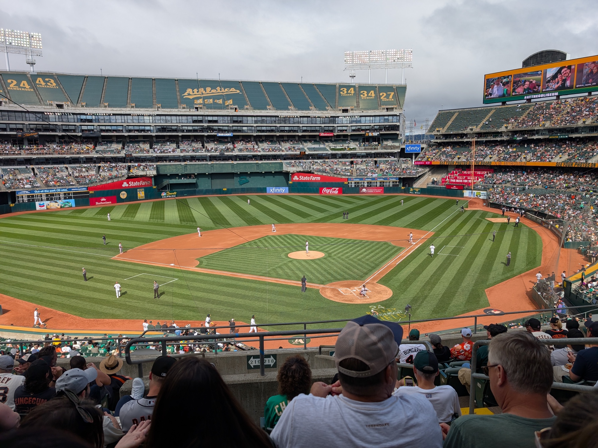 shot of oakland coliseum by pixel 9 pro