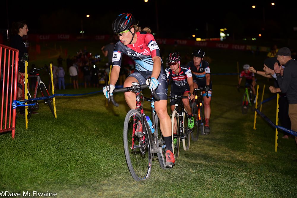 Mical Dyck (Naked Bikes) leading a chase group mid-race