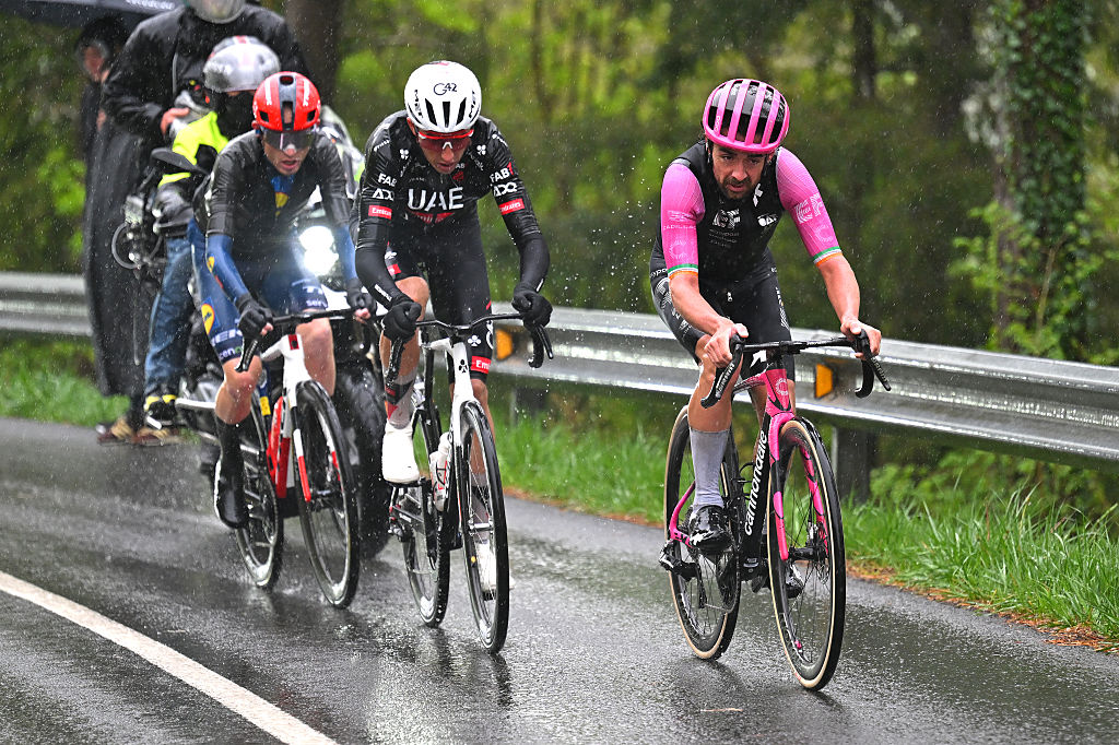 BERGARA, SPAIN - APRIL 11: (L-R) Mattias Skjelmose of Denmark and Team Lidl - Trek, Marc Soler of Spain and UAE Team Emirates - XRG and Ben Healy of Ireland and Team EF Education - EasyPost compete in the breakaway during the 65th Itzulia Basque Country 2026, Stage 6 a 135.2km stage from Goizper-Antzuola to Bergara / #UCIWT / on April 11, 2026 in Bergara, Spain. (Photo by Tim de Waele/Getty Images)