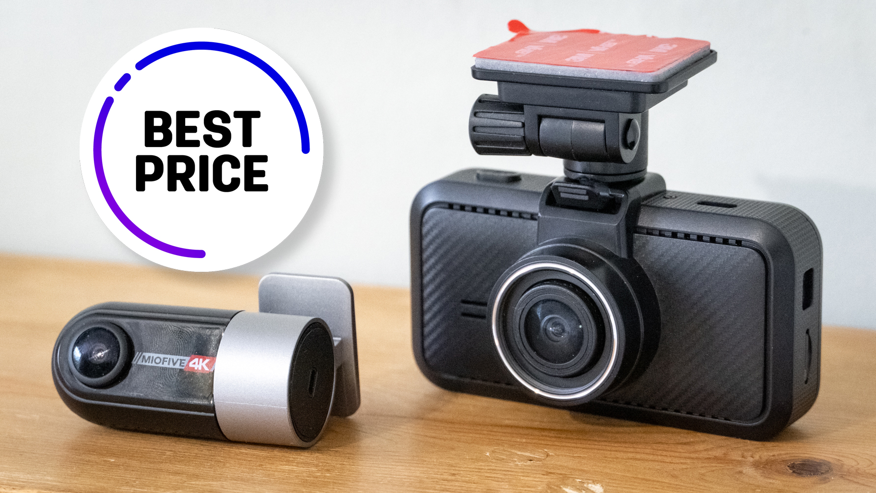 This 4K, 4½ star front & rear dash cam is $78 off –it's about time you bought one!