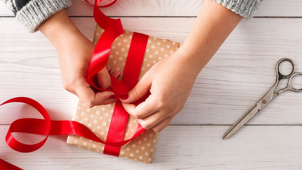 How to tie a bow ribbon for the perfect gift Tom's Guide