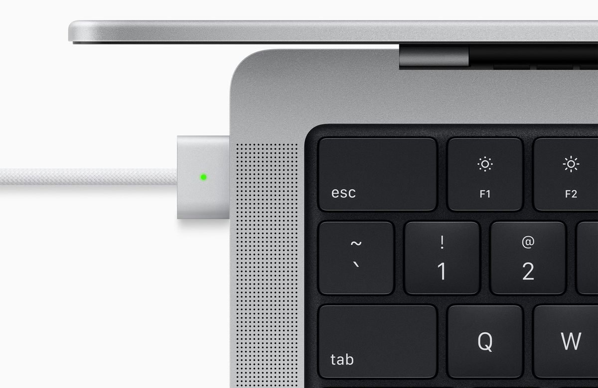 MacBook Pro 2021 Magsafe