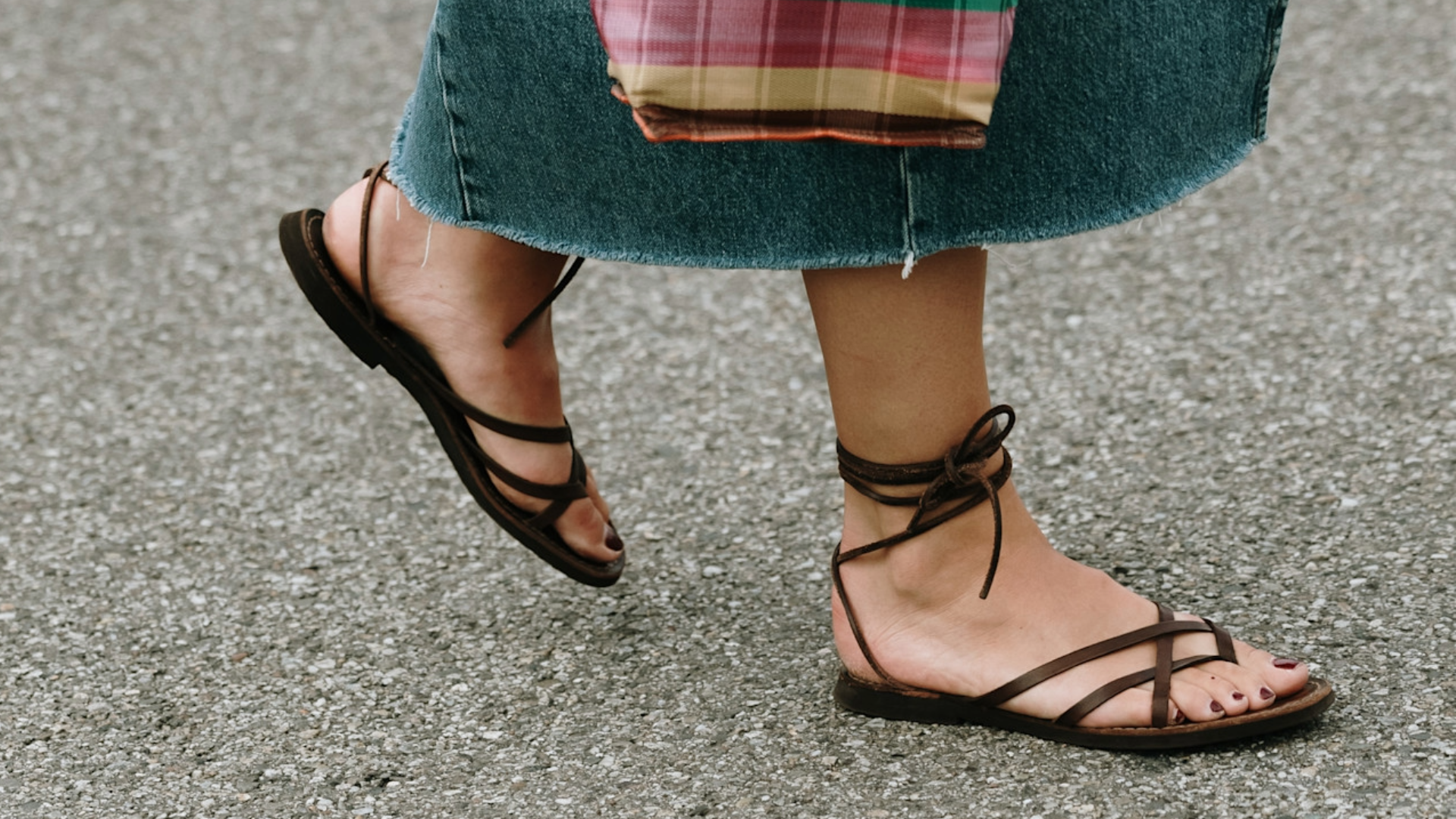 woman wearing sandals in new york