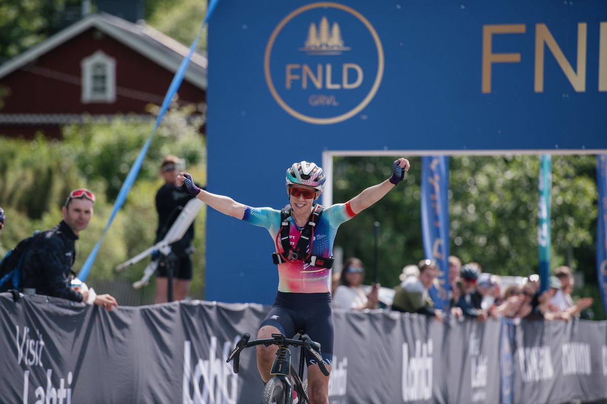 Tiffany Cromwell (Canyon-SRAM) claims victory again in the 117km distance at FNLD GRVL 2024