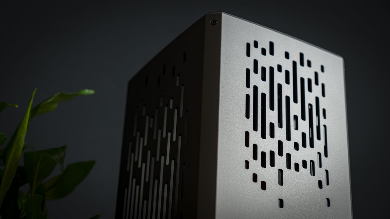 Louqe Raw S1