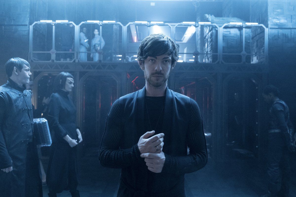 Harry Treadaway as Narek