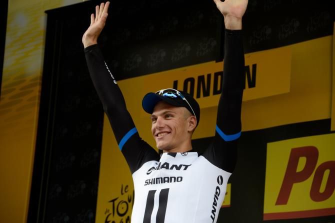 Marcel Kittel (Giant Shimano) waves to the crowd