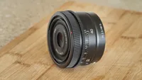 Sony FE 40mm f/2.5 G