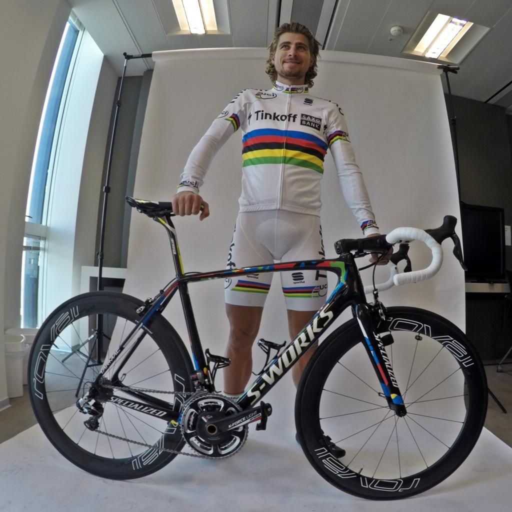 Sagan poses with his new bike