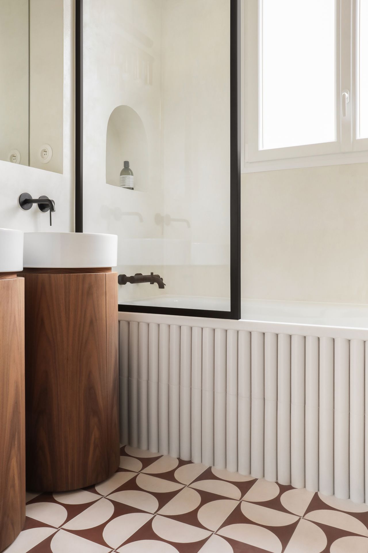 Ceramic vs porcelain tiles which are best for a bathroom? Livingetc