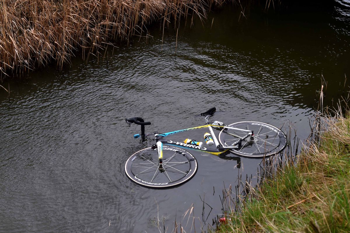 Dmitriy Gruzdev's bike floats on the water