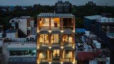 The Pendentive House, a vertical New Delhi residence by AKDA