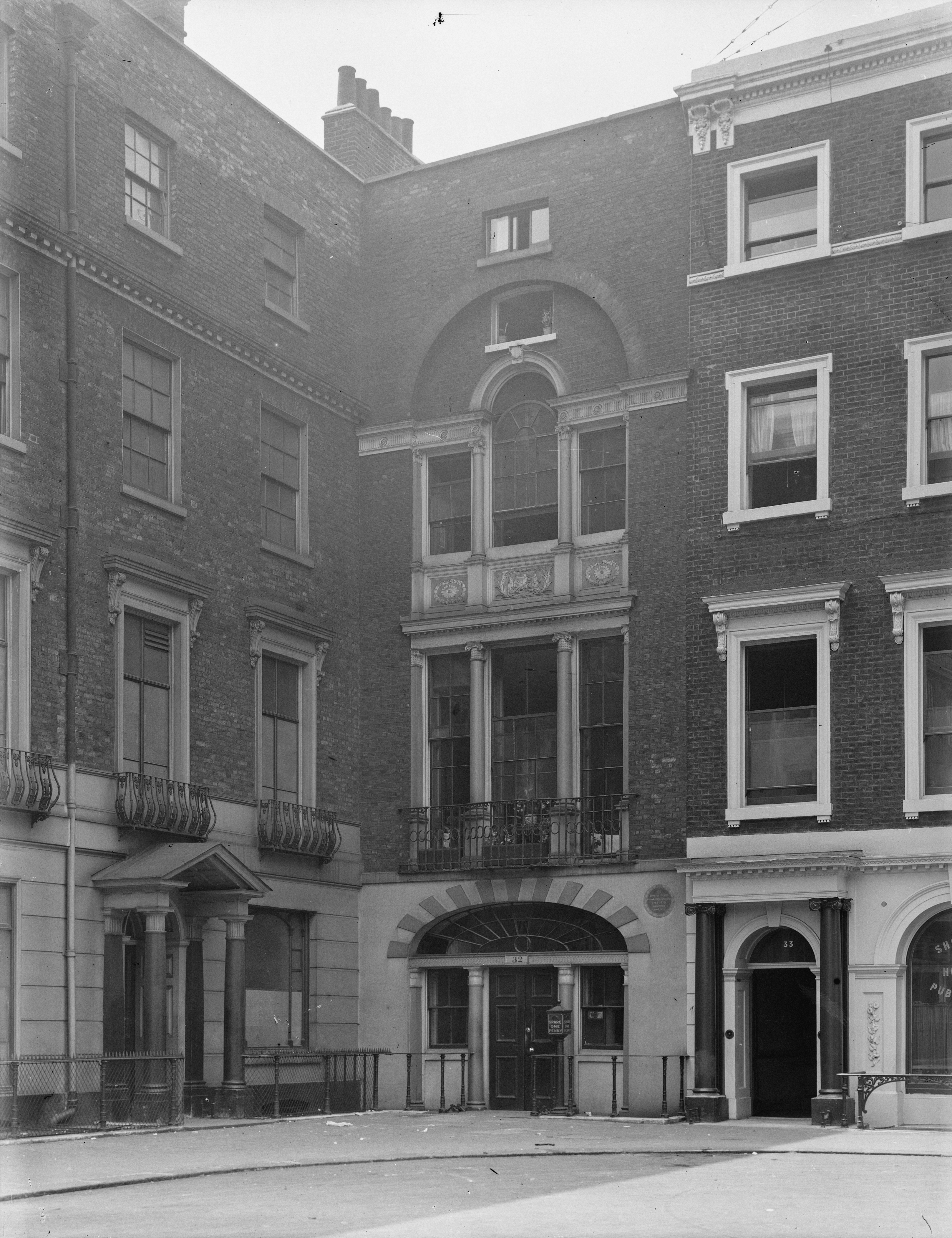 No 32, Soho Square