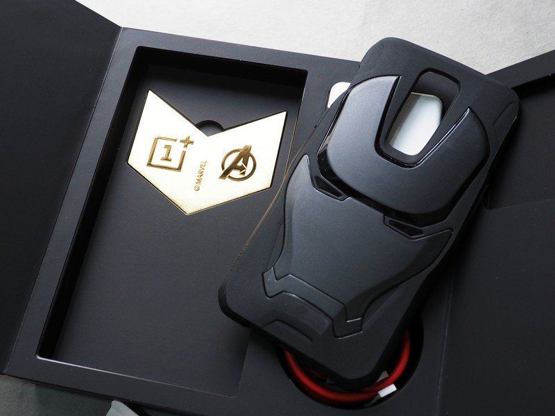 OnePlus 6 Avengers Edition unboxing