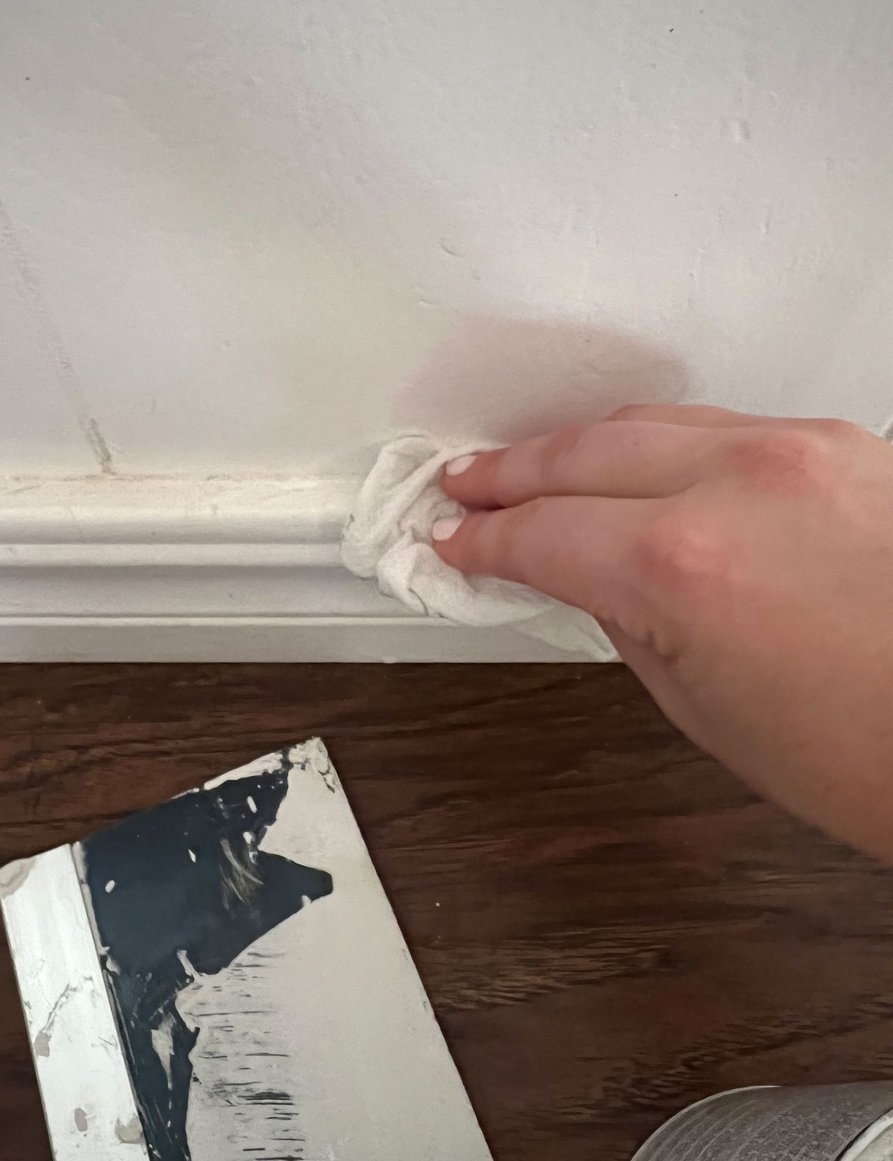 Painting skirting boards stepbystep with carpet down or not Real