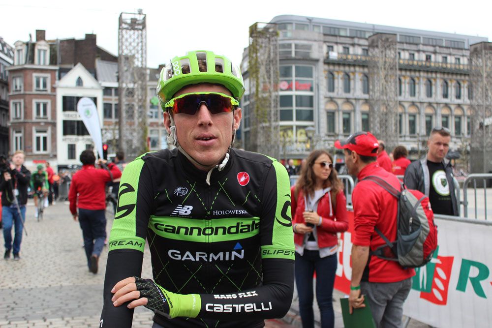Dan Martin waits for the start
