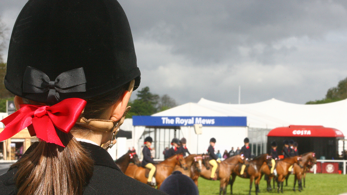 Royal Windsor age limit 16