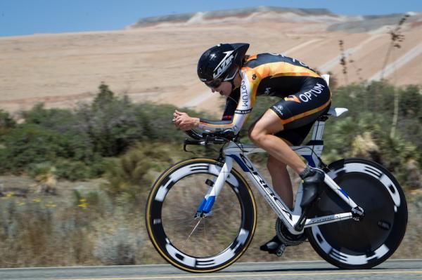 Janel Holcomb (Optum) on her way back to the finish.
