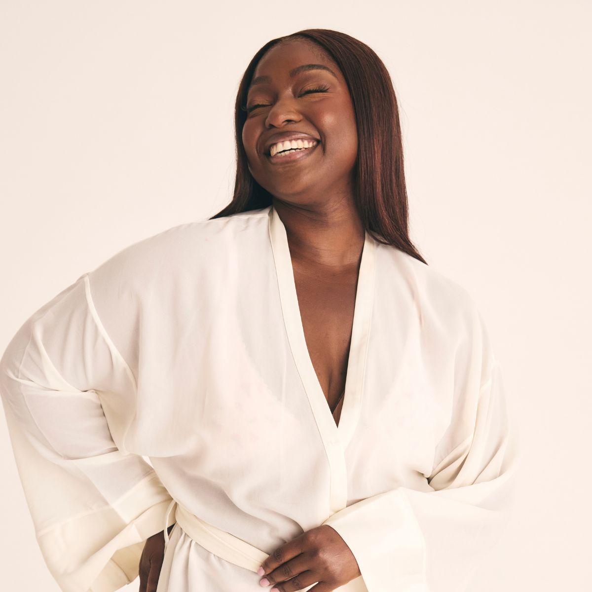 model wearing Lounge robe