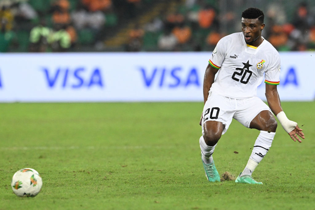 Ghana's midfielder #20 Mohamed Kudus eyes the ball during the Africa Cup of Nations (CAN) 2024 group B football match between Mozambique and Ghana at Alassane Ouattara Olympic Stadium in Ebimpe, Abidjan on January 22, 2024. (Photo by Issouf SANOGO / AFP) (Photo by ISSOUF SANOGO/AFP via Getty Images)