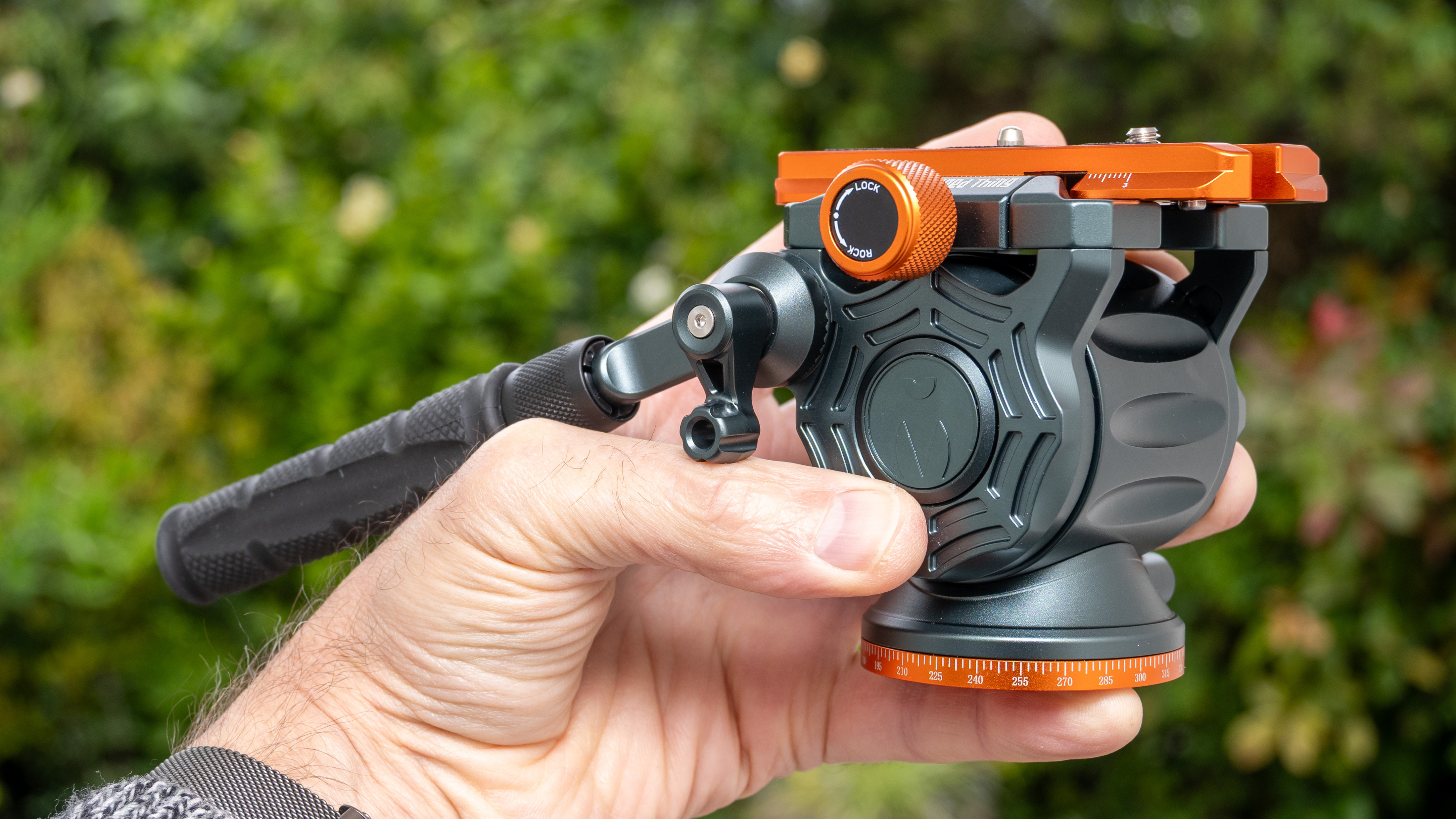 3 Legged Thing AirHed Cine CC video tripod head