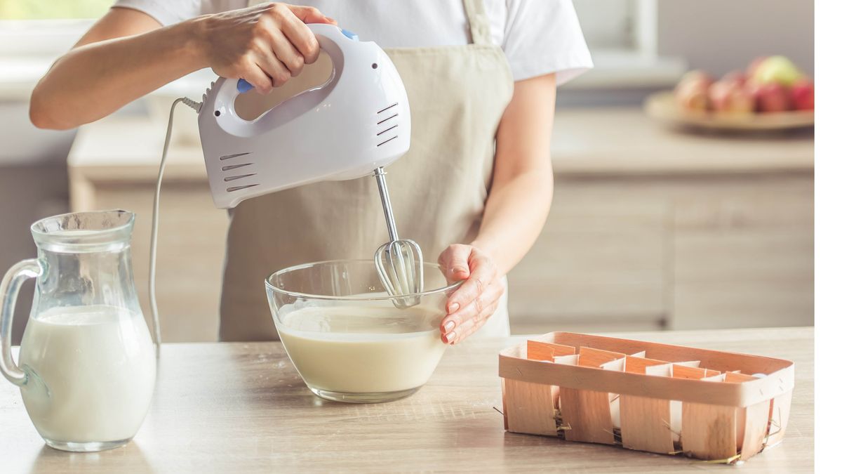 5 ways to froth milk without a milk frother Tom's Guide