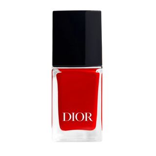 Dior Vernis Nail Polish in shade 999 Rouge