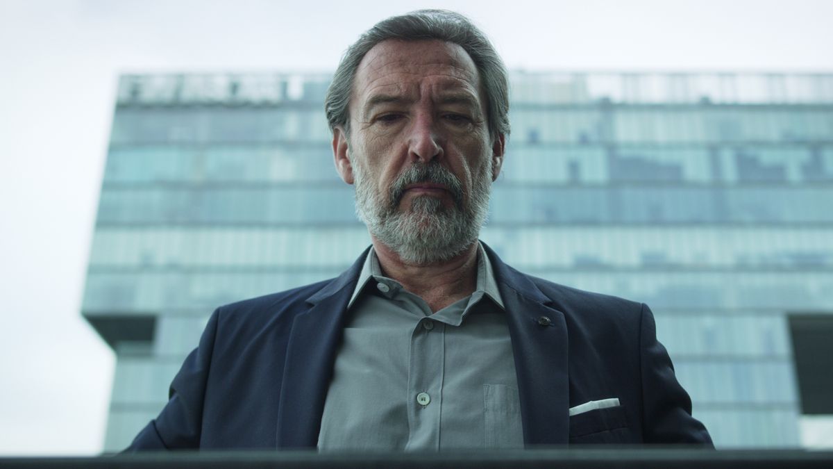 Gines Garcia Millan as Cesar Lazcano in "Who Killed Sara" on Netflix.
