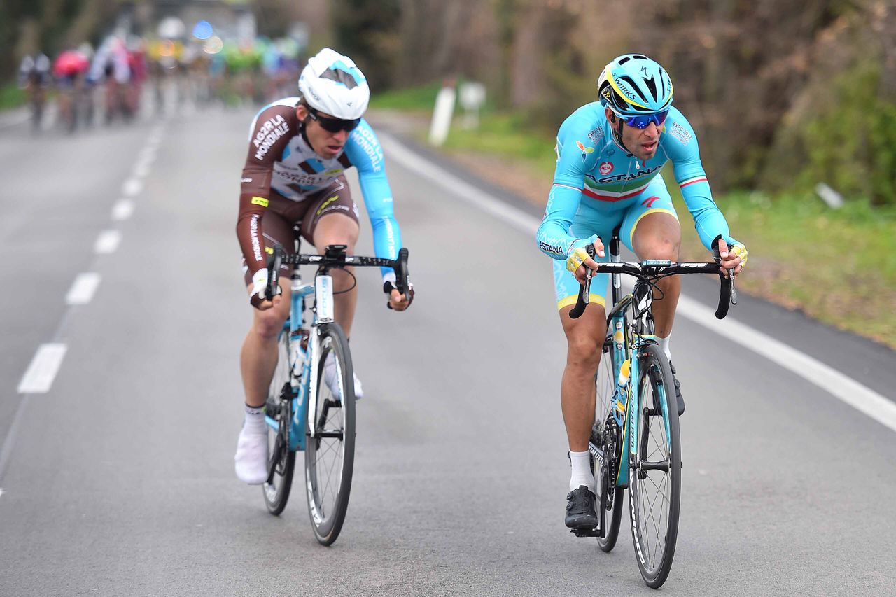 Vincenzo Nibali (Astana) tried to go across to the move