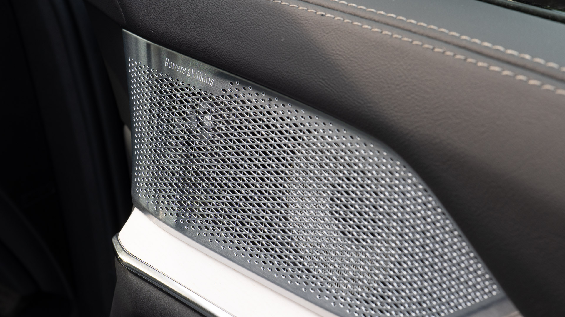 Volvo EX90 with Bowers &amp;amp; Wilkins sound