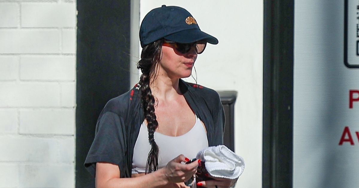 Spotted in Los Angeles: The Trainer Colour Trend That Makes Leggings Look Fresh