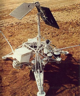 Unlike the Ranger missions, which had hard impact landings on the Moon, Surveyor 1 is the first U.S spacecraft to make a soft landing.