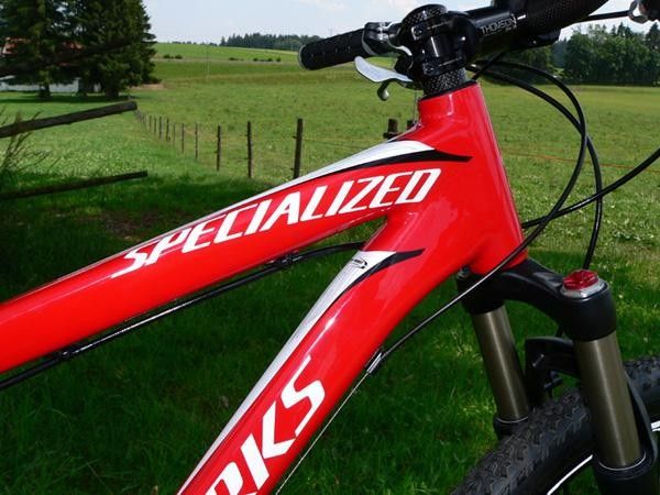 The carbon frame itself hasn&rsquo;t really changed, but the S-Works Epic now incorporates ceramic hybrid headset bearings for better durability in adverse conditions.