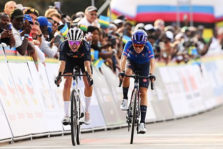 2025 Road World Championships: Paula Blasi (L) takes bronze in the U23 Road Race