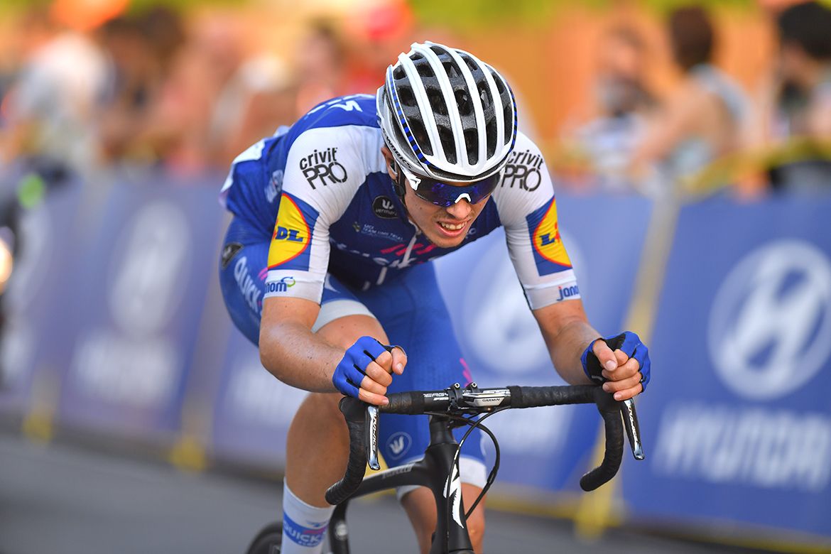 Remi Cavagna (Quick-Step Floors) was the last man caught from the breakaway