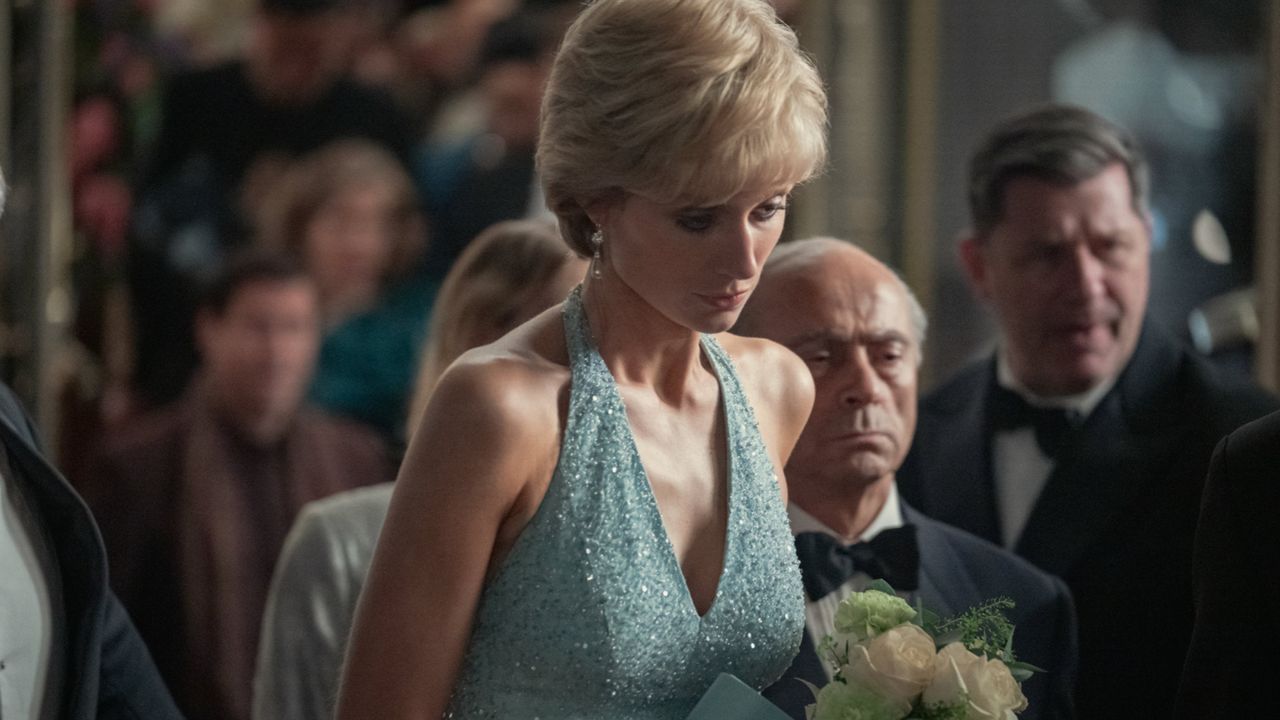 Elizabeth Debicki as Diana, Princess of Wales