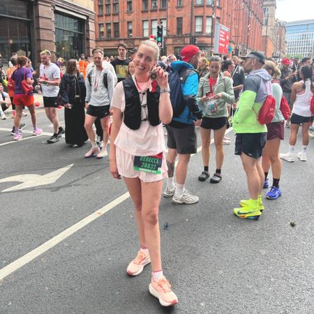 Health freelancer Rebecca Lawton running a race